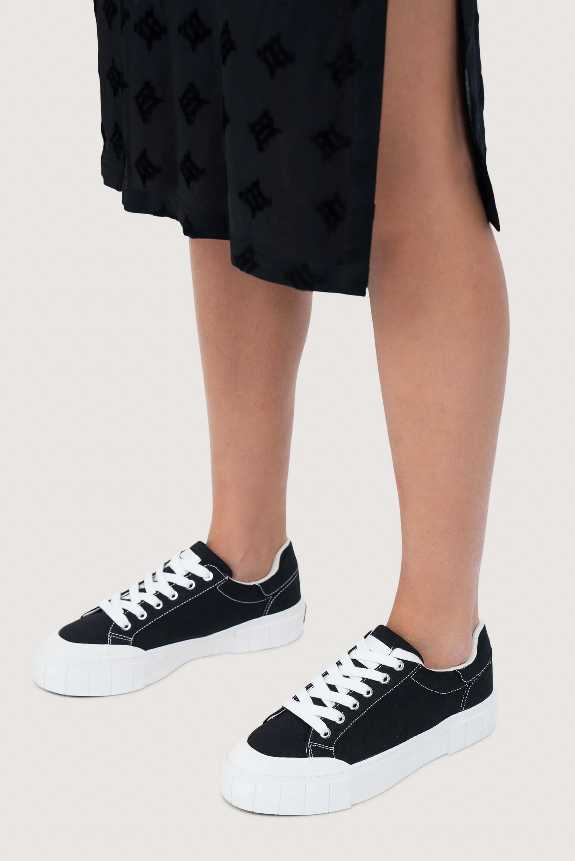 Cotton Low Top Sneakers