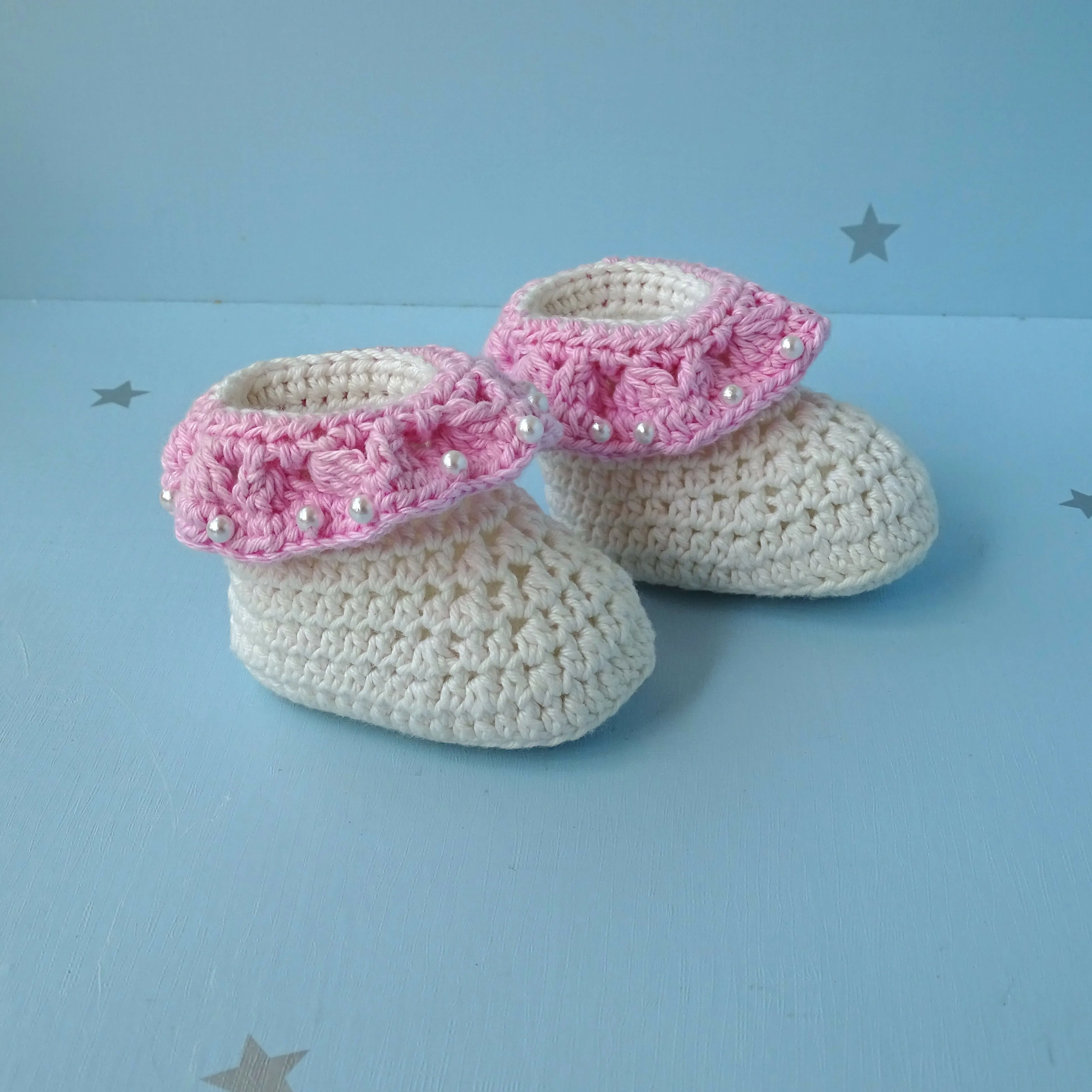 Crochet Newborn Booties