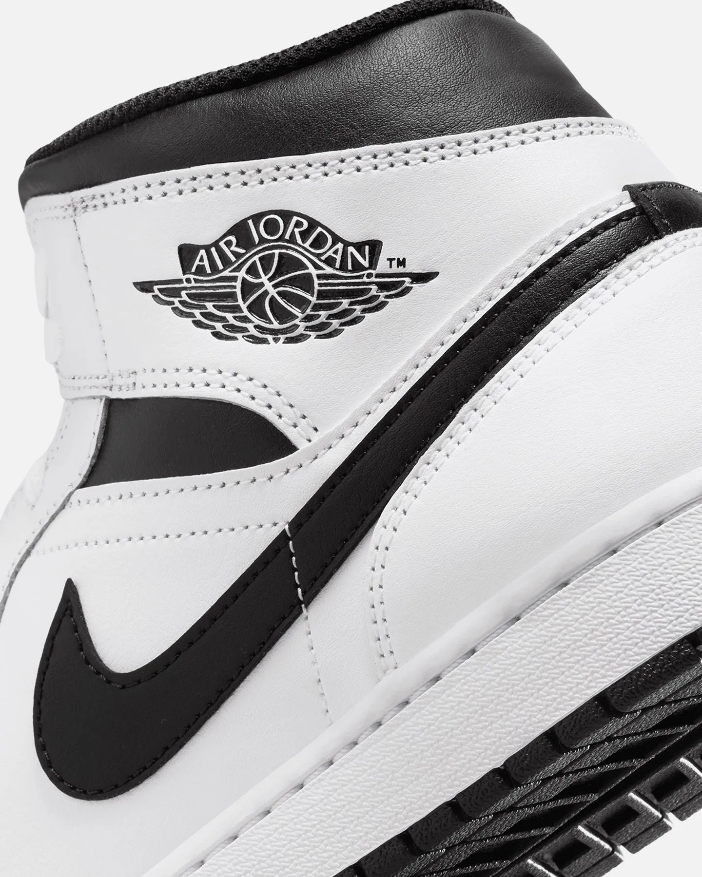 Jordan Air Jordan 1 Mid White/Black