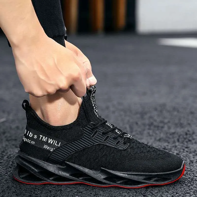 Men Shoes  Summer New Fashion Casual Shoes Men  Blade Running Shoes Fashionable Flying Weaving Sports Shoes For Men