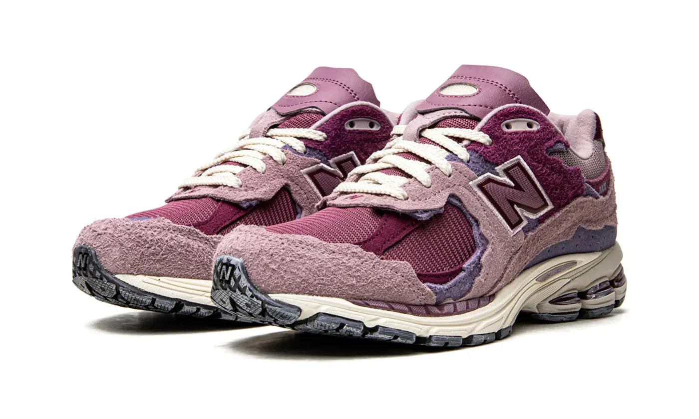 NEW BALANCE 2002R PROTECTION PACK PINK