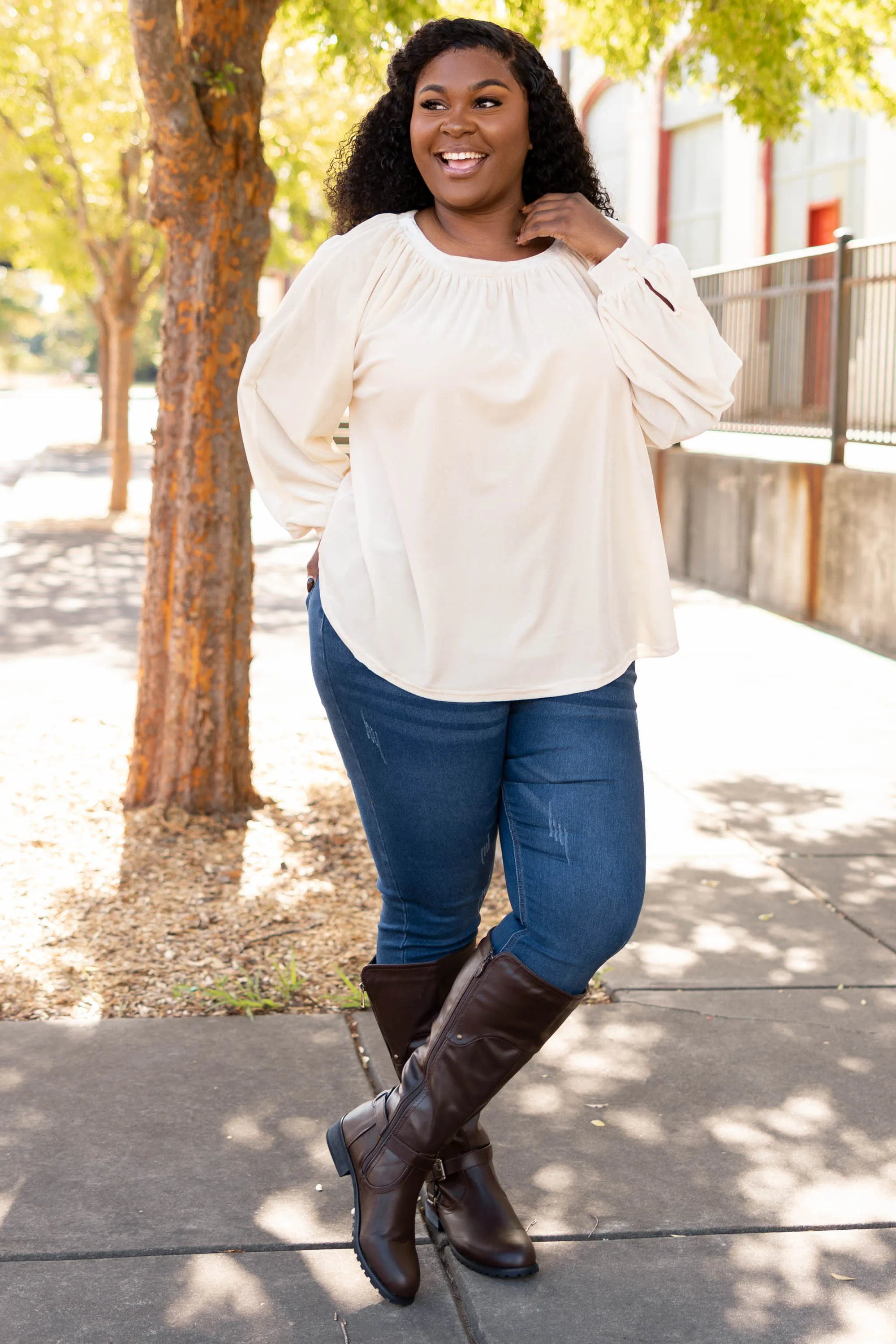 Sweet Velvet Top, Cream