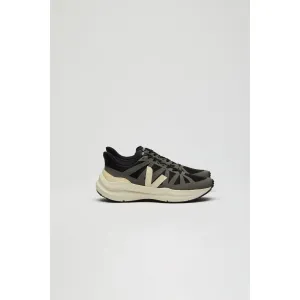 Veja Women's Condor 3 Engineered Mesh in Black Calcaire